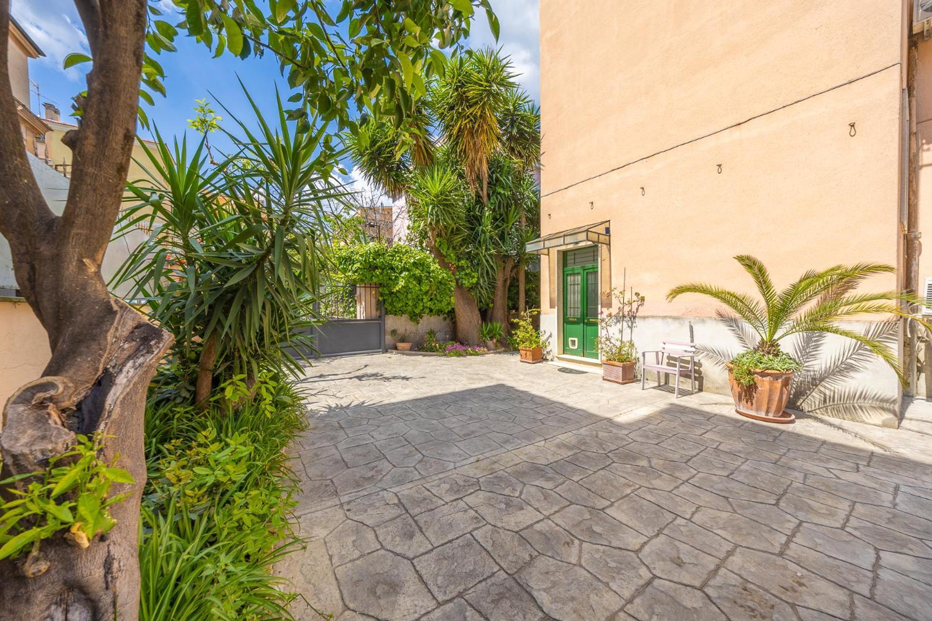 Casa Piazza Lodi * Rom